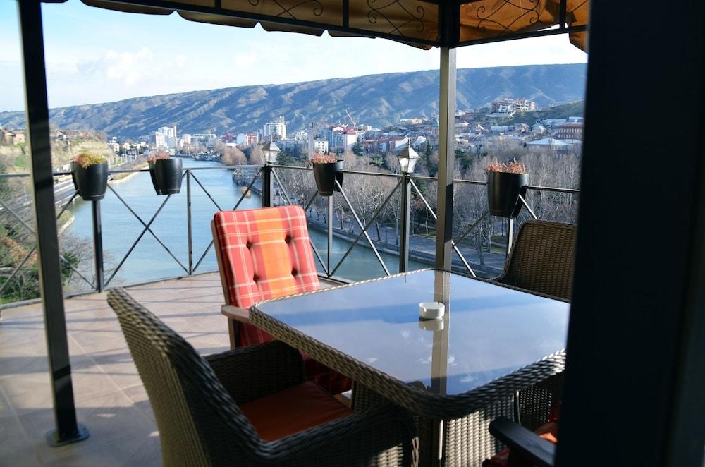 Old Tbilisi Hotel Exterior photo